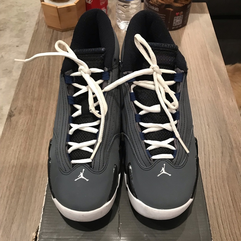 Air Jordan Graphite 14